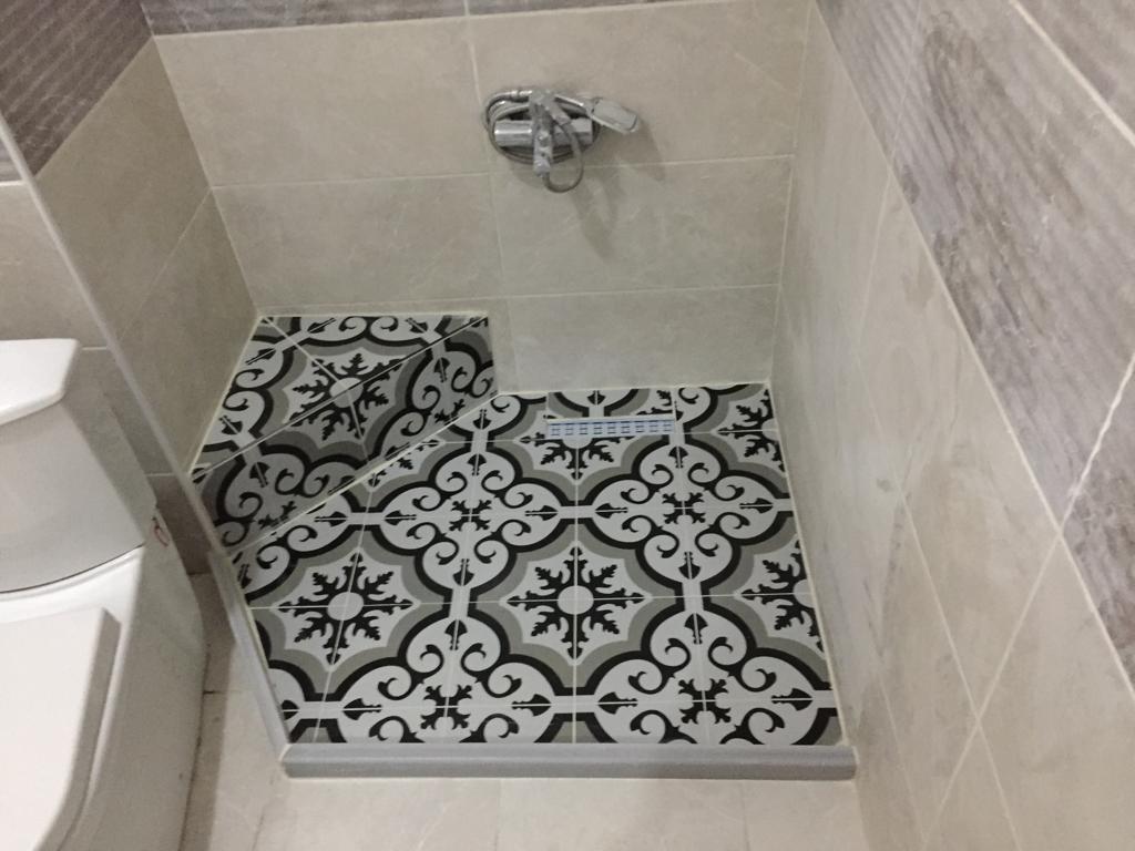 Gölcük Fayans Üstü Duşakabin